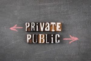 פרטי או ציבורי